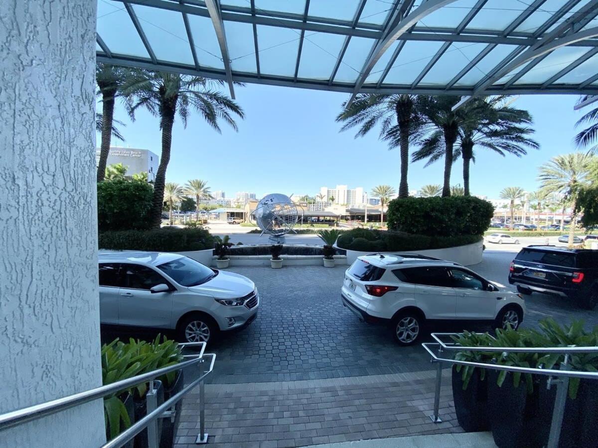 Trump International Resort By Zen Vacation Rentals Μαϊάμι Μπιτς Εξωτερικό φωτογραφία